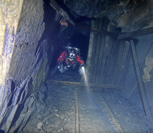 Cave 2 (OC&CCR) Dive Course